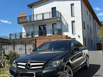 Gebraucht Mercedes C250 204 PS (150 kW) 2012 Schwarz Coupé