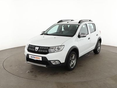 Weiß Gebraucht 2018 Dacia Sandero Essentiel Limousine | 9.050 € (Fairer Preis)