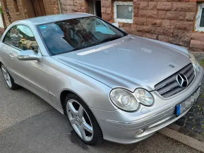 Gebraucht Mercedes CLK240 Avantgarde 170 PS (125 kW) 2004 Silber Coupé