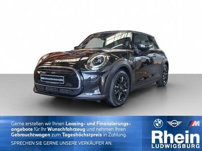 Gebraucht Mini Cooper 136 PS (100 kW) 2023 Midnight black metallic Kleinwagen