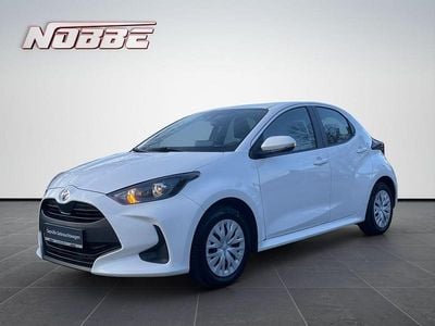 Gebraucht Toyota Yaris Comfort 72 PS (52 kW) 2022 Schneeweiß Kleinwagen