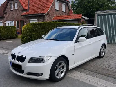 Gebraucht BMW 320 177 PS (130 kW) 2009 Weiß Kombi