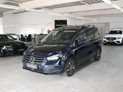 Gebraucht Mercedes T180 Edition 116 PS (85 kW) 2024 Blau Van / Kleinbus
