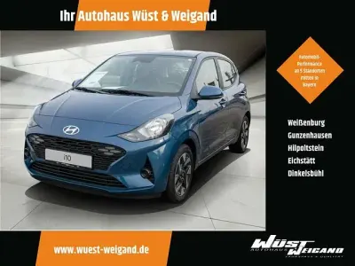 Gebraucht Hyundai i10 79 PS (58 kW) 2024 Blau Kleinwagen