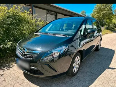 Gebraucht Opel Zafira 130 PS (95 kW) 2014 Schwarz Van / Kleinbus