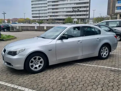 Używany BMW 520 170 KM (125 kW) 2005 Srebrny Sedan/Limuzyna