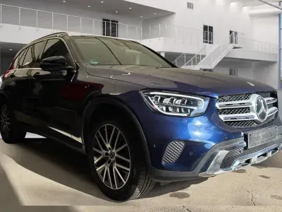 Gebraucht Mercedes GLC300 Exclusive 272 PS (200 kW) 2022 Blau SUV