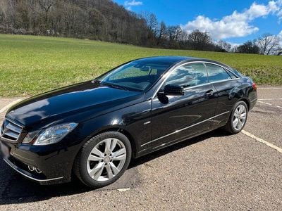 Usata Mercedes E250 150 CV (110 kW) 2009 Nero Coupé