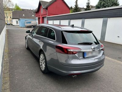 gebraucht Opel Insignia Sports Tourer 2.0 CDTI Edition 125k...