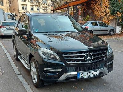Gebraucht Mercedes ML350 258 PS (189 kW) 2012 Schwarz SUV