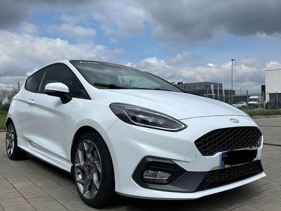 Usata Ford Fiesta ST 200 CV (147 kW) 2018 Bianco Utilitaria