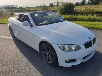 Gebraucht BMW 335 Cabriolet Executive 306 PS (225 kW) 2011 Weiß Cabrio