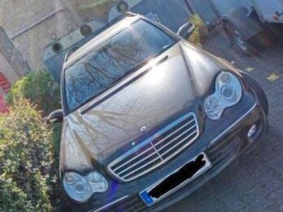 Mercedes C280