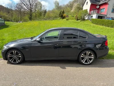 Gebraucht BMW 320 150 PS (110 kW) 2006 Schwarz Limousine