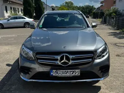 Gebraucht Mercedes GLC220 AMG line 170 PS (125 kW) 2017 Grau SUV