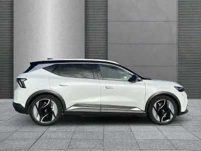 Gebraucht Renault Scenic E-Tech Iconic 160 kW (218 PS) 2024 Schwarz metallic SUV