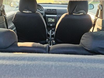 Gebraucht VW Fox 54 PS (39 kW) 2005 Schwarz Kleinwagen