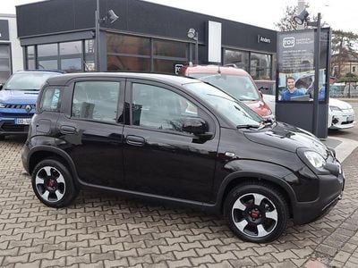 Gebraucht Fiat Panda 69 PS (50 kW) 2023 Schwarz Kleinwagen