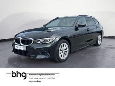 Gebraucht BMW 320 Advantage 184 PS (135 kW) 2020 Schwarz Kombi