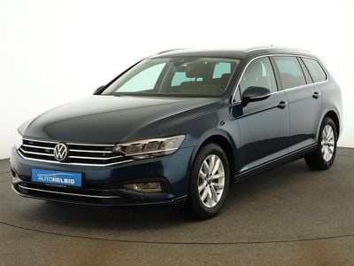 Aquamarinblau Gebraucht 2023 VW Passat Business Kombi | 24.280 € (Guter Preis)