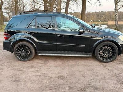 Usata Mercedes ML63 AMG AMG 510 CV (375 kW) 2007 Nero SUV