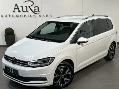 Gebraucht VW Touran Highline 150 PS (110 kW) 2020 Pure white Van / Kleinbus