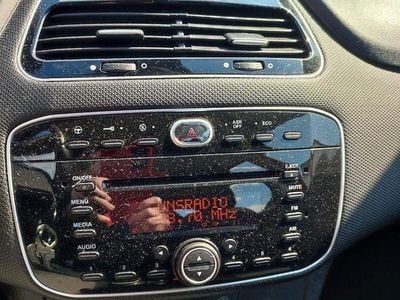 Gebraucht Fiat Punto 105 PS (77 kW) 2014 Rot Kleinwagen