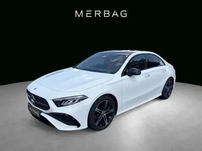 Gebraucht Mercedes A220 AMG 190 PS (139 kW) 2025 Unilack polarweiß Limousine