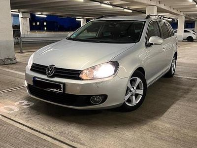 Gebraucht VW Golf VI 122 PS (89 kW) 2010 Silber Kleinwagen