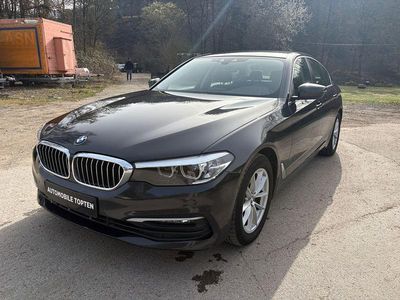 Gebraucht BMW 518 2020 Schwarz Limousine