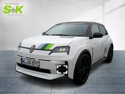 Gebraucht Renault 5 E-Tech Komfort 77 kW (106 PS) 2026 Perlmuttweiß metallic, black Limousine