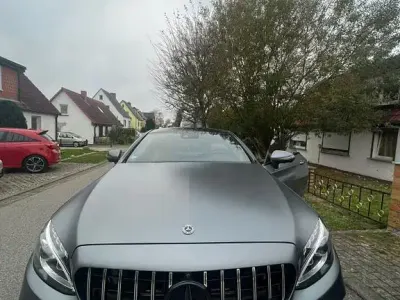 Gebraucht Mercedes C250 204 PS (150 kW) 2018 Grau Coupé