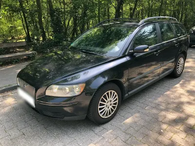 Usata Volvo V50 125 CV (91 kW) 2005 Nero Station wagon