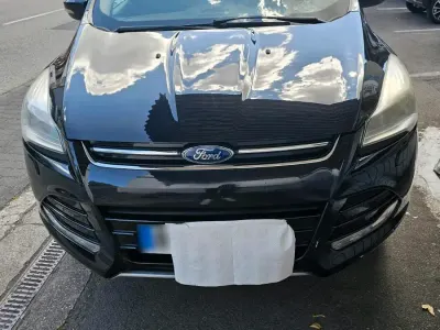 Gebraucht Ford Kuga 150 PS (110 kW) 2014 Schwarz SUV