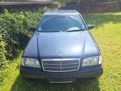 Mercedes C180