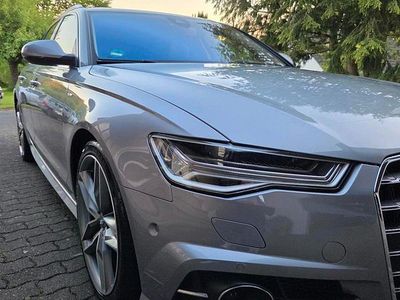 Grau Gebraucht 2016 Audi A6 Kombi | 24.500 €