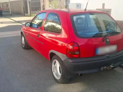 Second-hand Opel Corsa 60 CP (44 kW) 1995 Hatchback