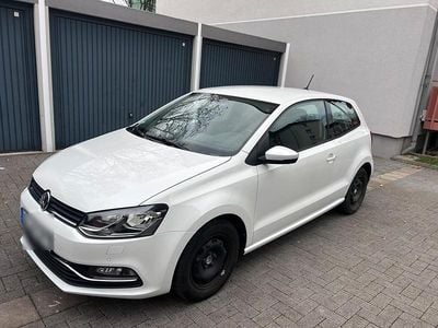 Gebraucht VW Polo 90 PS (66 kW) 2017 Weiß Kleinwagen