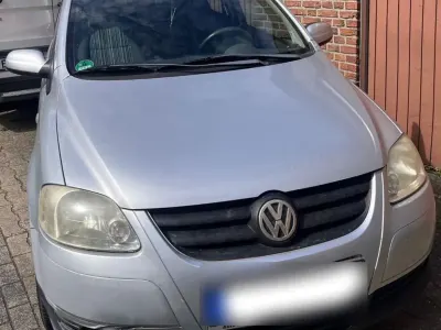 Gebraucht VW Fox 70 PS (51 kW) 2005 Silber Kleinwagen