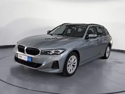 Gebraucht BMW 320 Sport Line 190 PS (139 kW) 2023 Grau Kombi