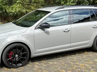 Gebraucht Skoda Octavia RS 220 PS (161 kW) 2020 Grau Kombi
