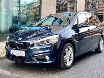 gebraucht BMW 220 Gran Tourer i Sport Line aus 9/2018, 48 TKM, 7 Sitze, Navi