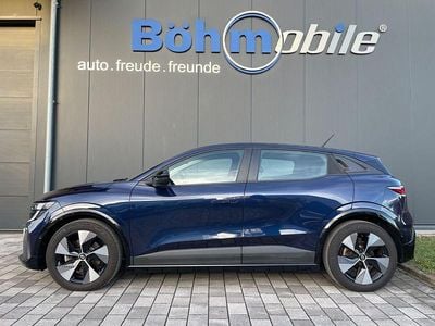 Blau Gebraucht 2022 Renault Megane E-Tech Equilibre Limousine | 21.680 € (Guter Preis)