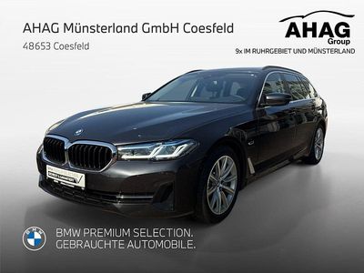 Second-hand BMW 530e Sport Line 292 CP (214 kW) 2023 Gri Break