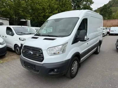 Gebraucht Ford Transit 131 PS (96 kW) 2018 Weiß Van