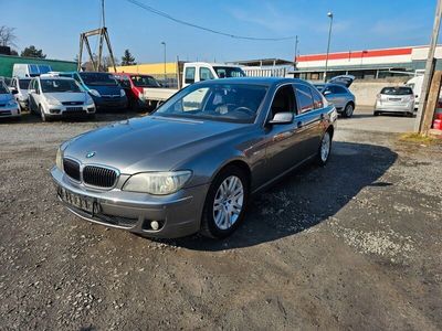BMW 730
