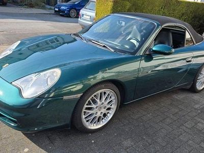 Gebraucht Porsche 996 320 PS (235 kW) 2001 Grün Cabrio
