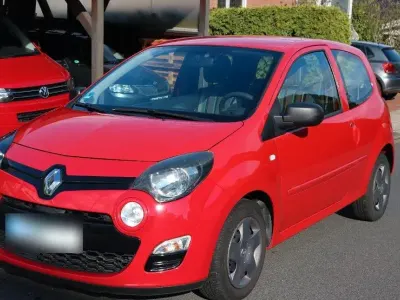 Gebraucht Renault Twingo 75 PS (55 kW) 2012 Rot Kleinwagen