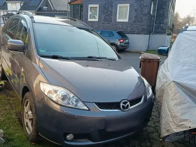 Begagnad Mazda 5 143 HK (105 kW) 2008 Grå Minibuss