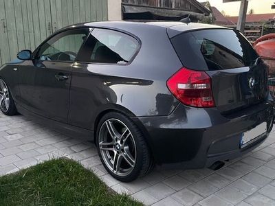 BMW 123